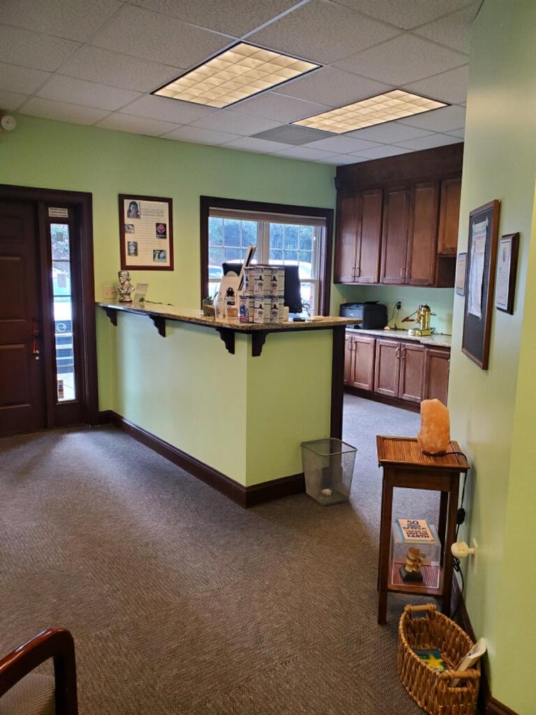 Sitzmann Chiropractic Greenville, SC office front desk